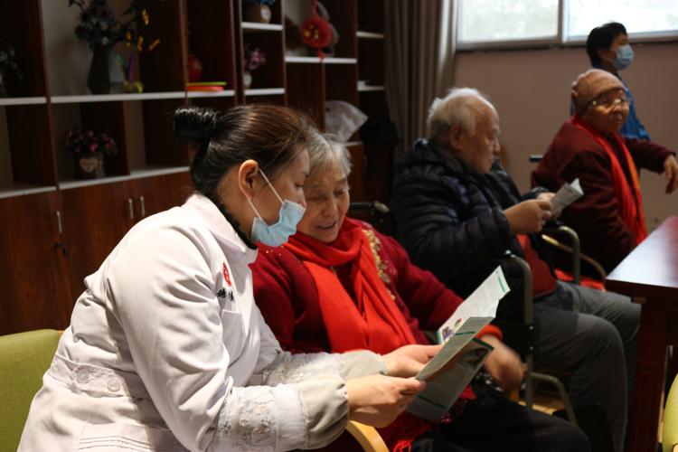 雅和老年人医保卡过期怎么更换？这份超详细攻略让你少跑冤枉路